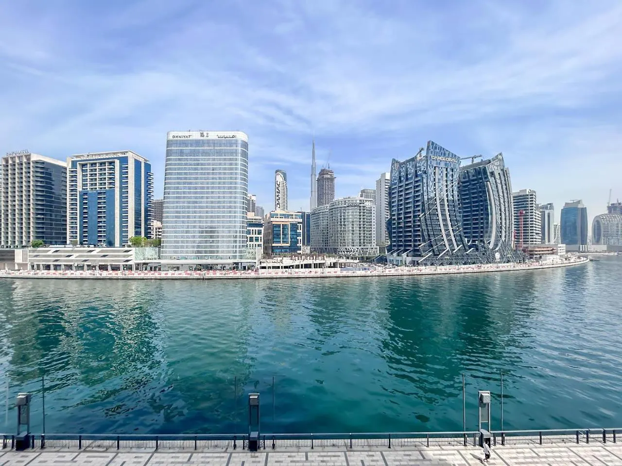 Cozy Studio 7 Minutes From Dubai Mail
