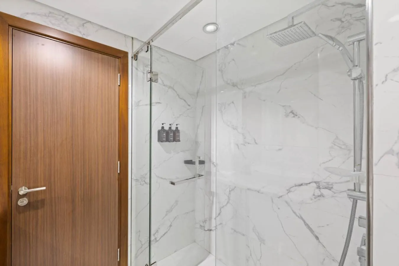 Apartment Cozy Studio 7 Minutes From Dubai Mail