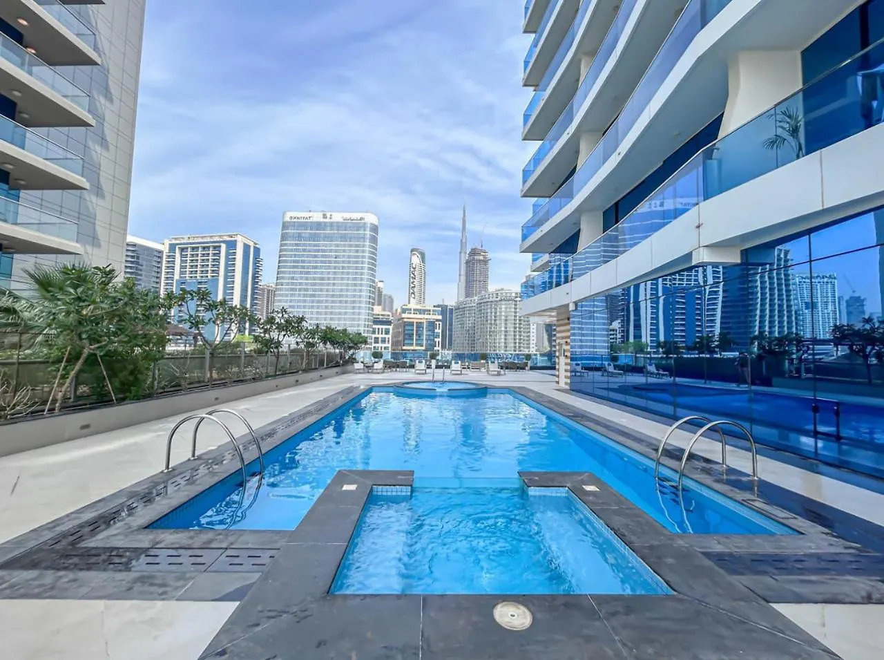 Cozy Studio 7 Minutes From Dubai Mail